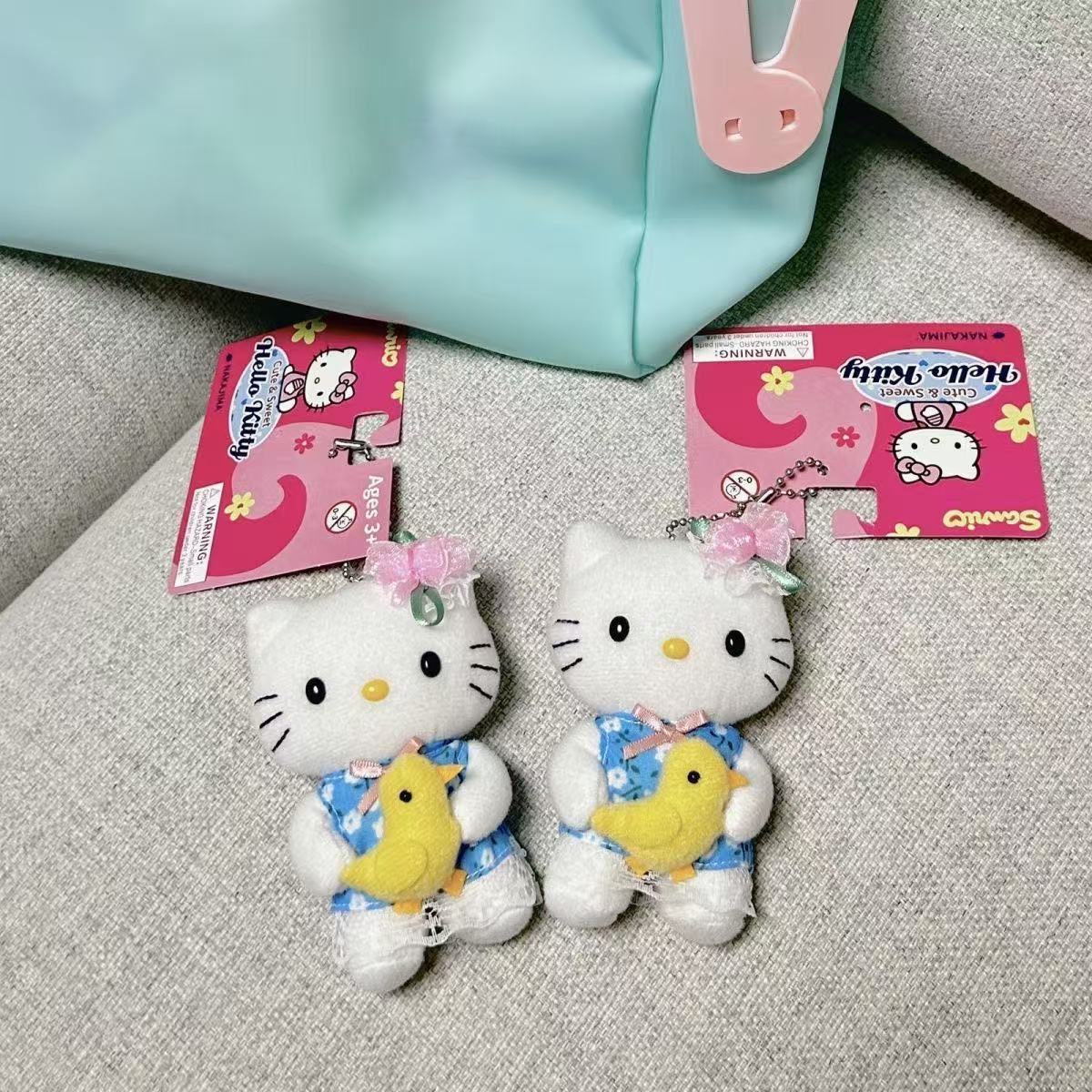Hello Kitty Hug Duck bloemenju - Good Floral & Wedding Decor Supply recensie en prijs